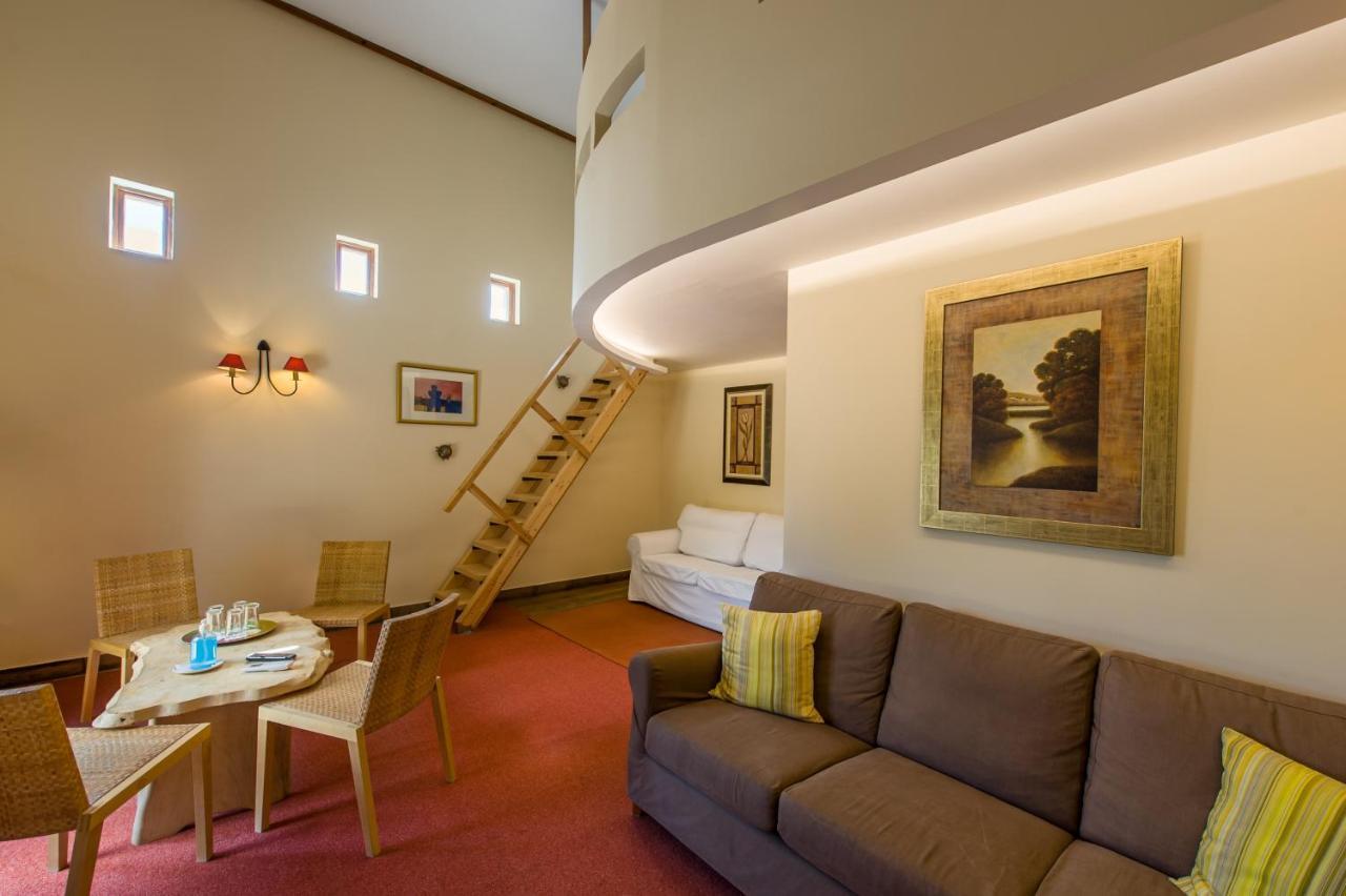 Rocabella Hellinikon Country Hotel エクステリア 写真