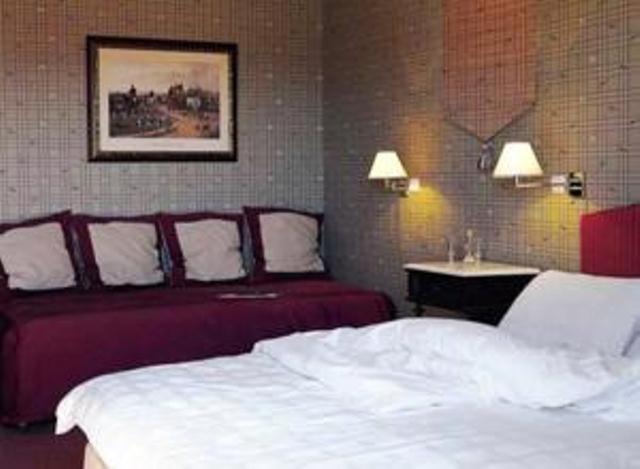 Rocabella Hellinikon Country Hotel エクステリア 写真
